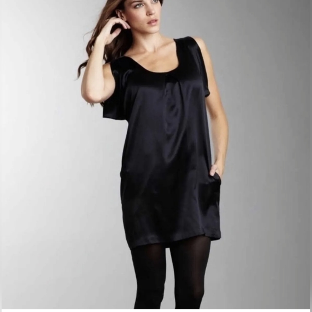 7 For All Mankind Mini Black Silk Dress​​